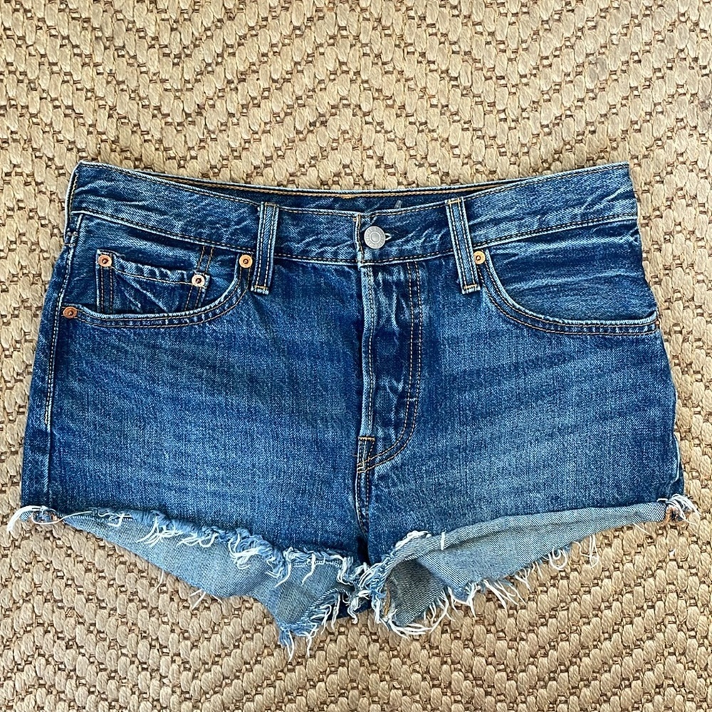 Levi's - 501 Classic Cut Off Shorts - Blue - 28